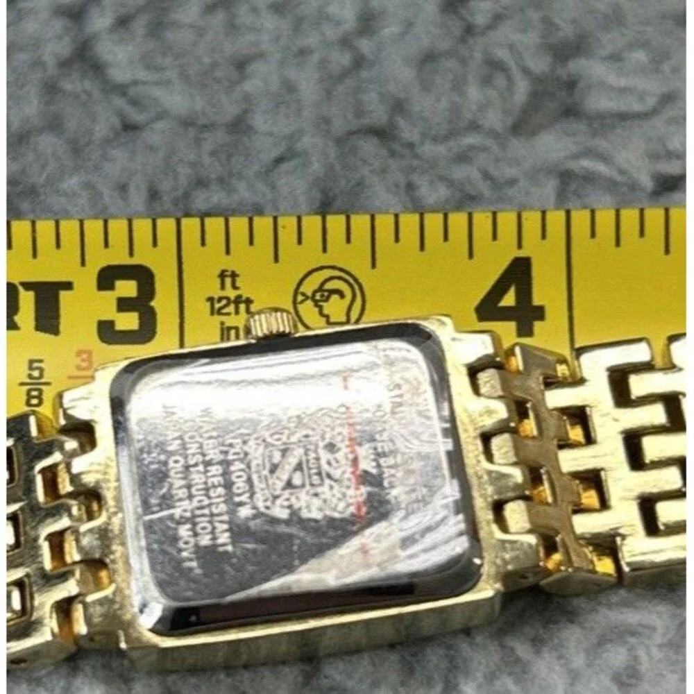 Paolo Designed by Guicci Womens Watch 7 Inch Band Needs Battery